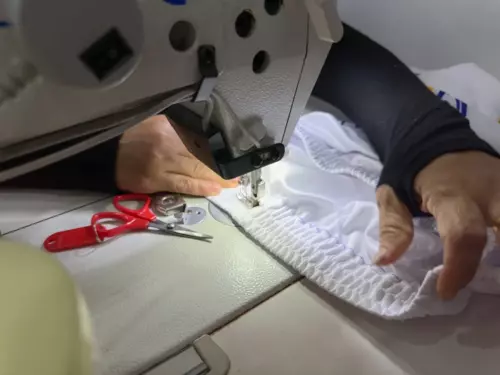 How Beginners Can Sew with Elastic Like a Pro