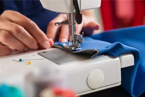 How to Choose the Best Sewing Machine for Your Skill Level